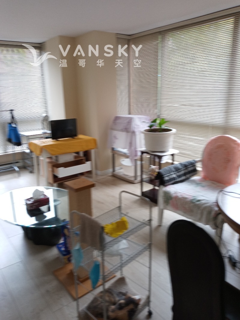 250228204520_master bedroom picture 4.jpg